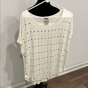 Vocal Cream Polka Dot Short Sleeve Top